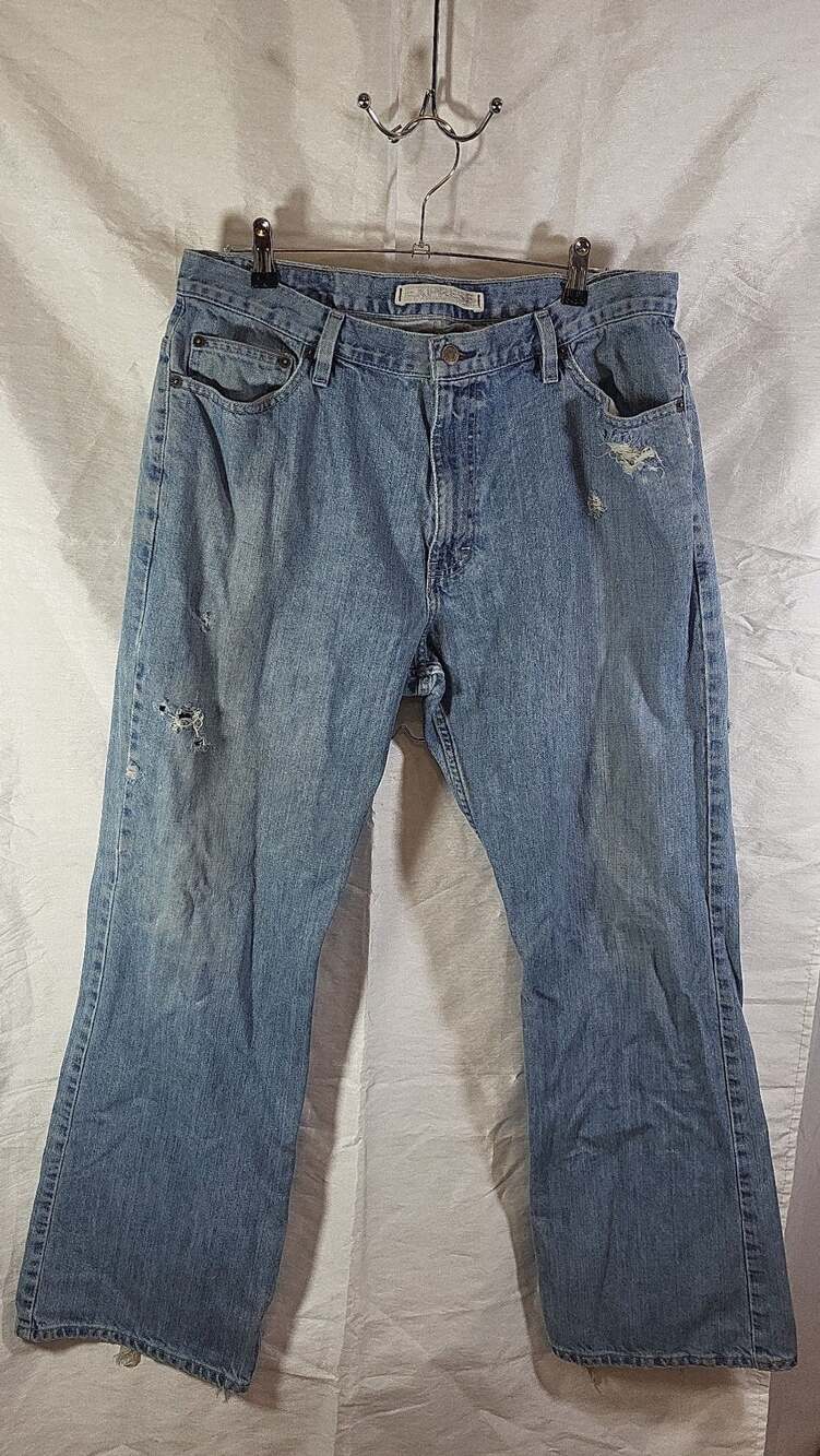 Vintage Express Precision Fit Bootcut Distressed Denim Jeans 36x34